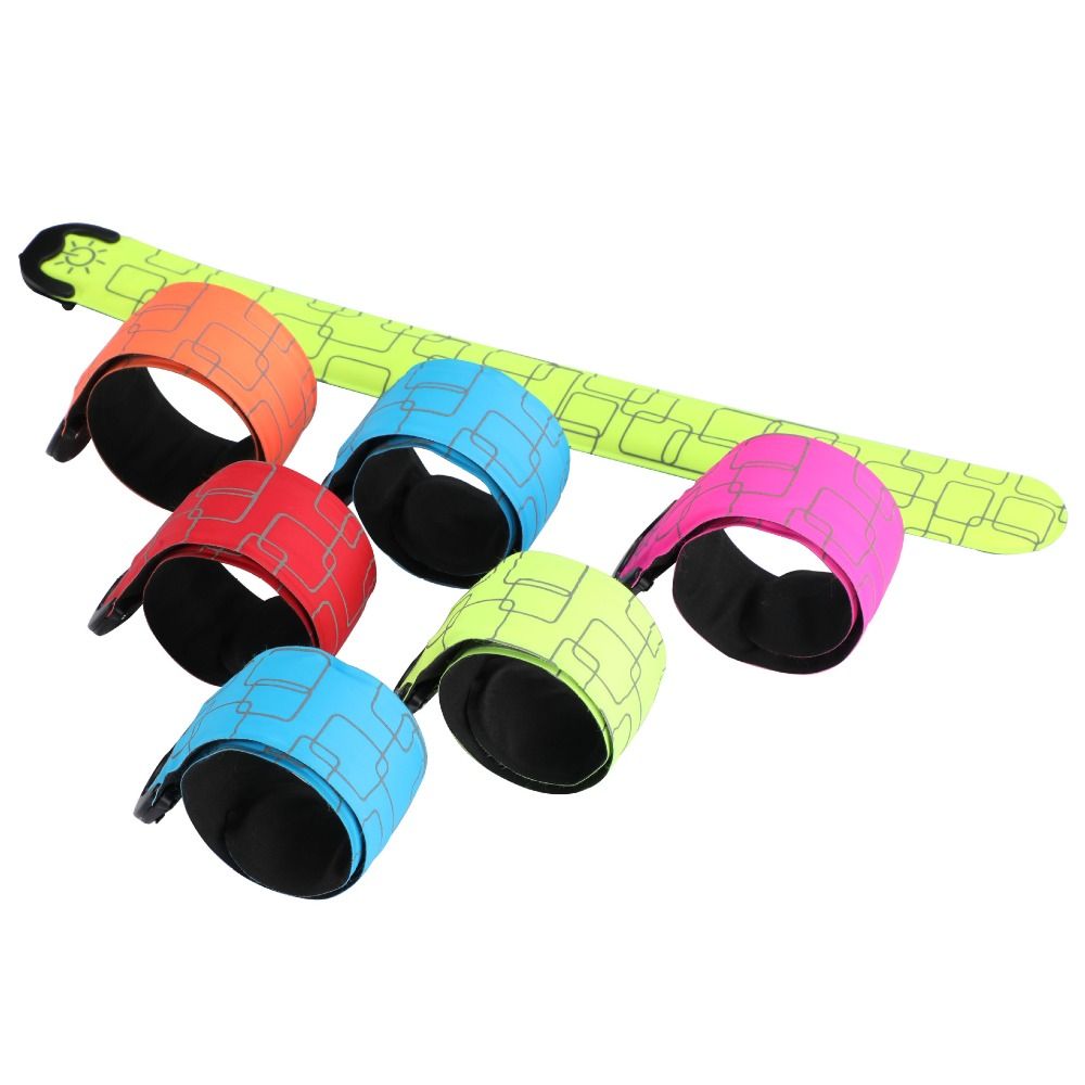 Opaska na ramię do biegania w  – Running Gear Lights recenzja i cena