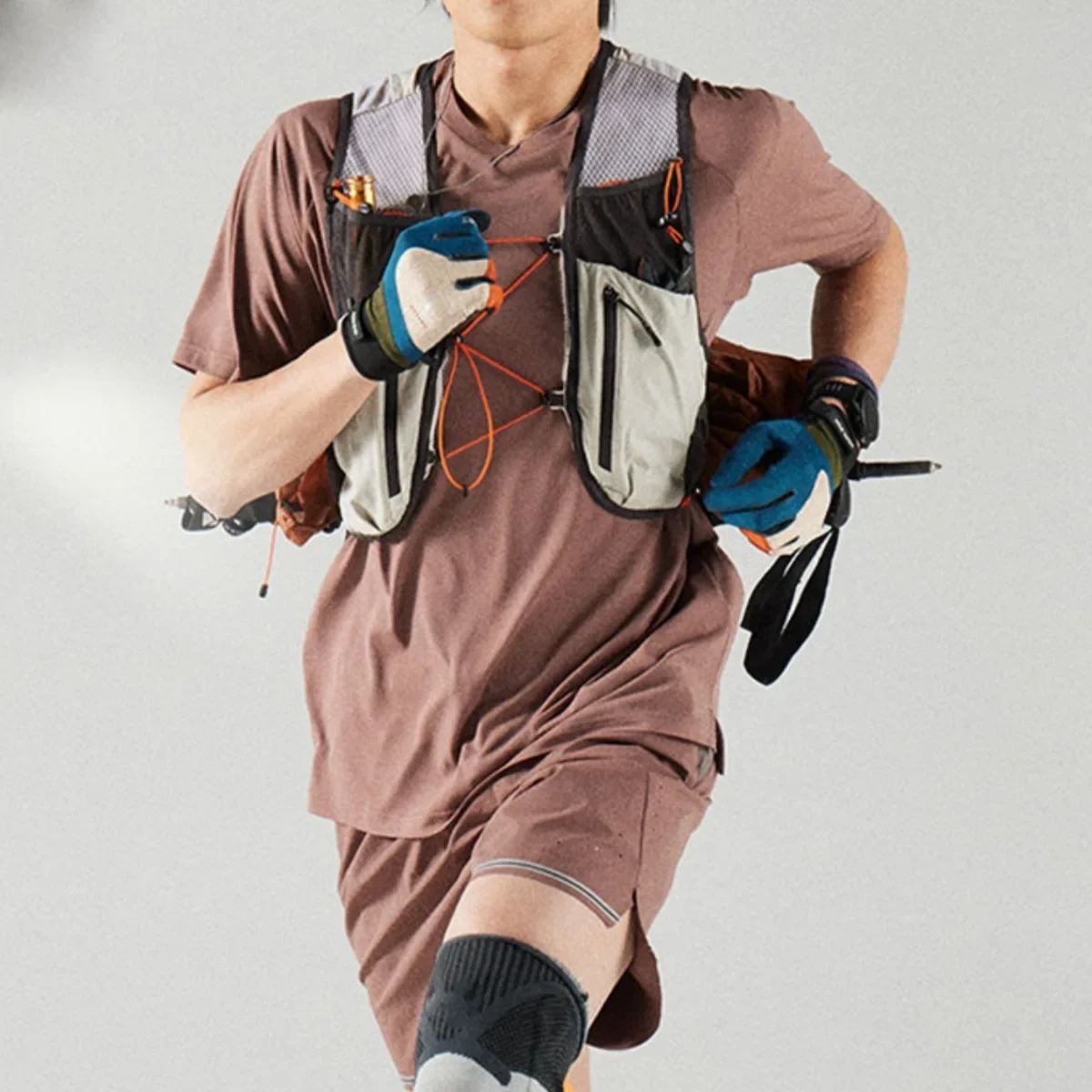 Letnia, wielofunkcyjna kamizel – Running Hydration Vest recenzja i cena