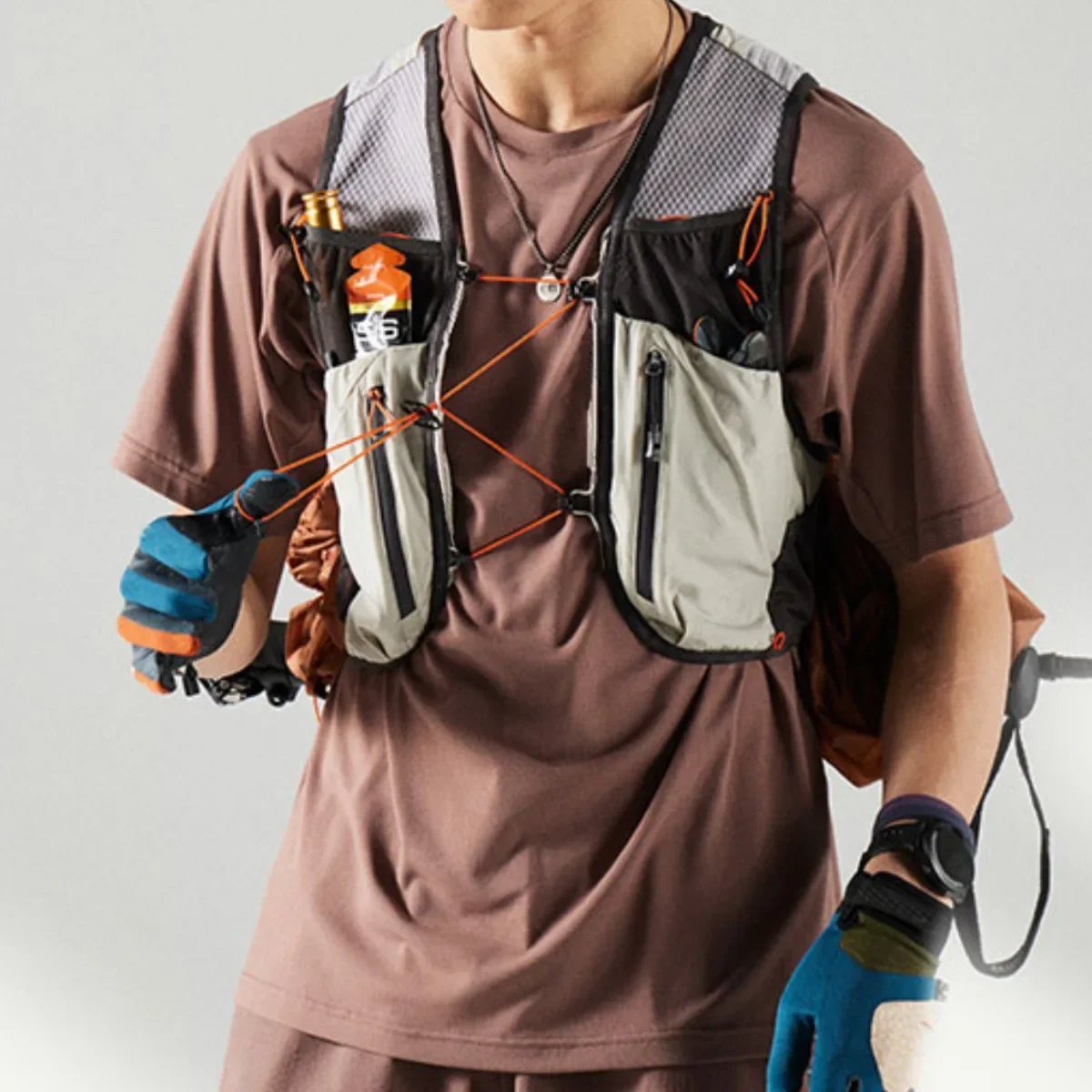 Letnia, wielofunkcyjna kamizel – Running Hydration Vest recenzja i cena