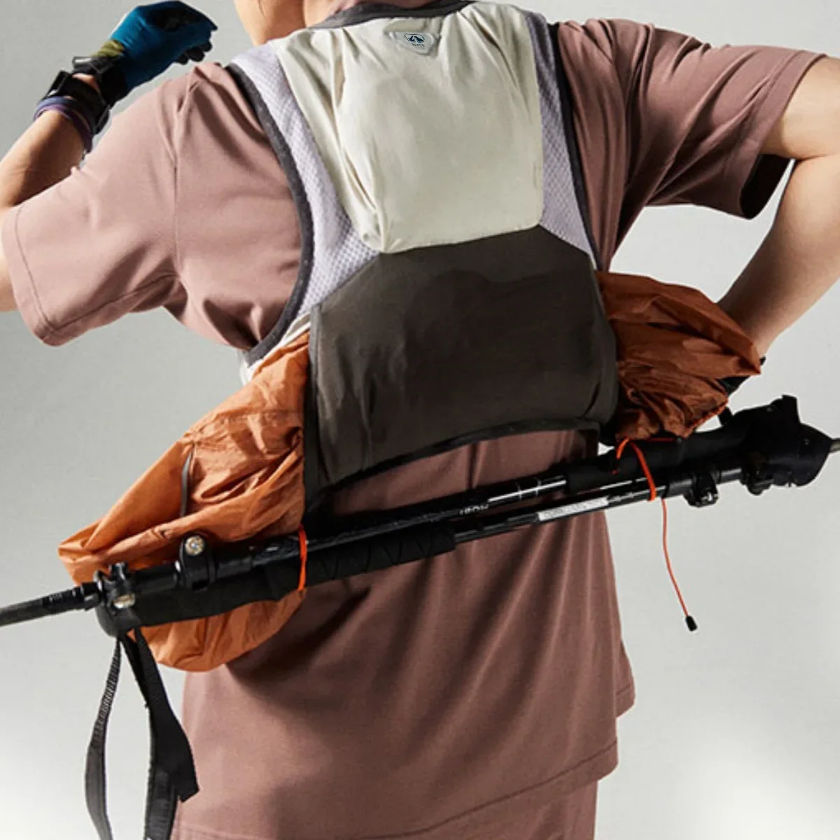 Letnia, wielofunkcyjna kamizel – Running Hydration Vest recenzja i cena